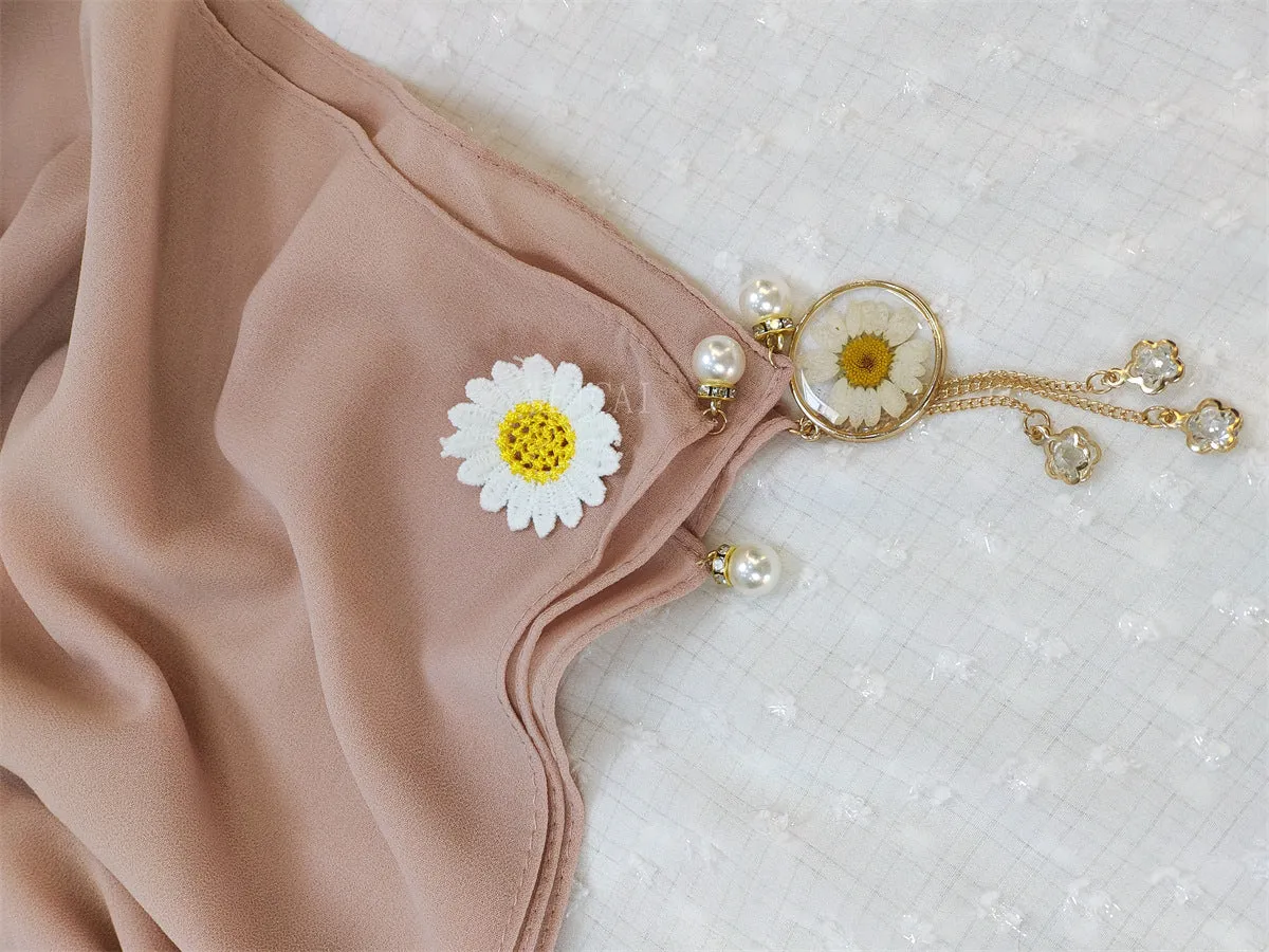 W-0036 90*90  plain pearl chiffon small daisy kerchief hijab scarf